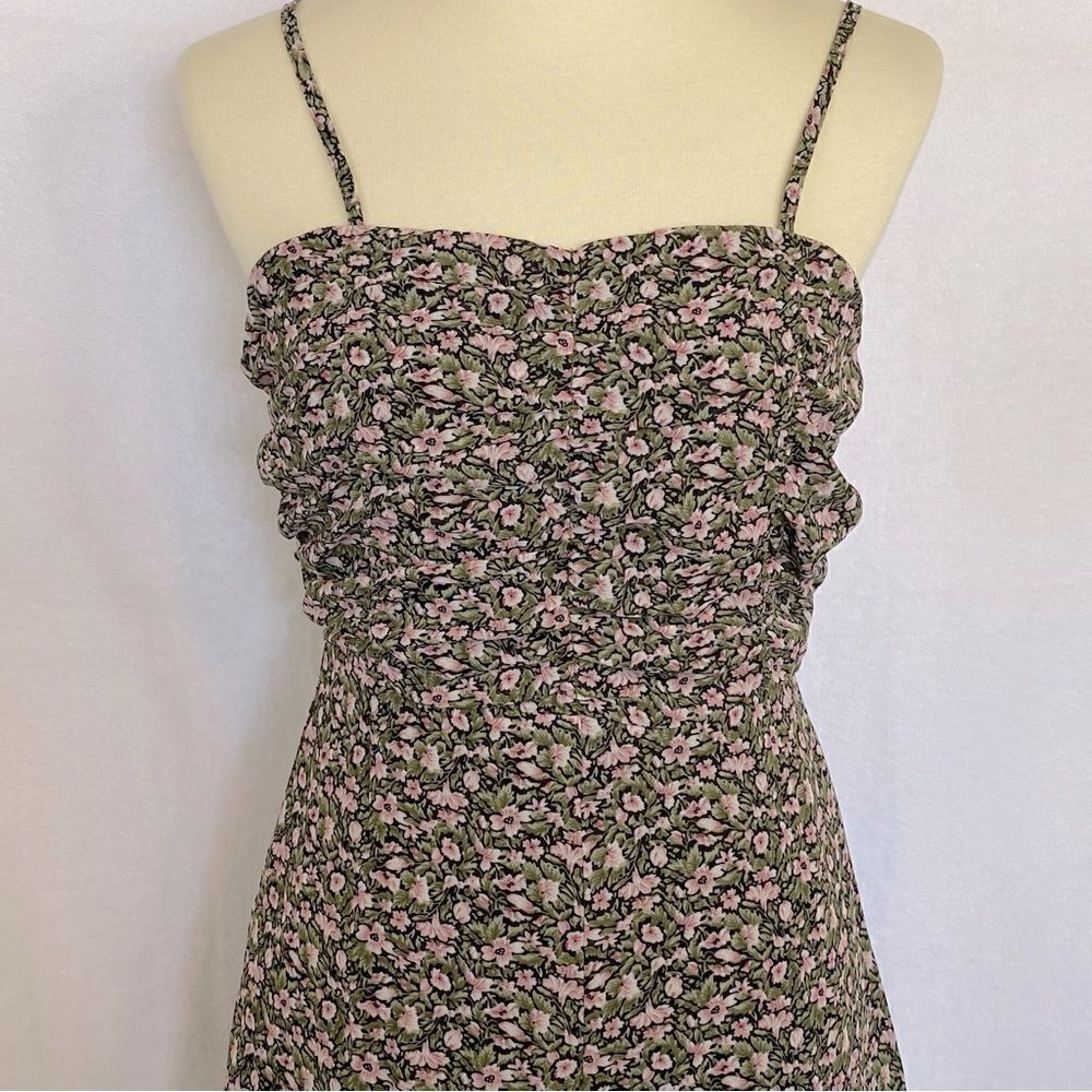 MISSGUIDED ROMPER FLORAL PRINT - Picture 5 of 15